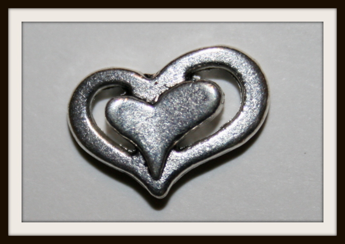 Perle en métal "double coeur asymétrique"